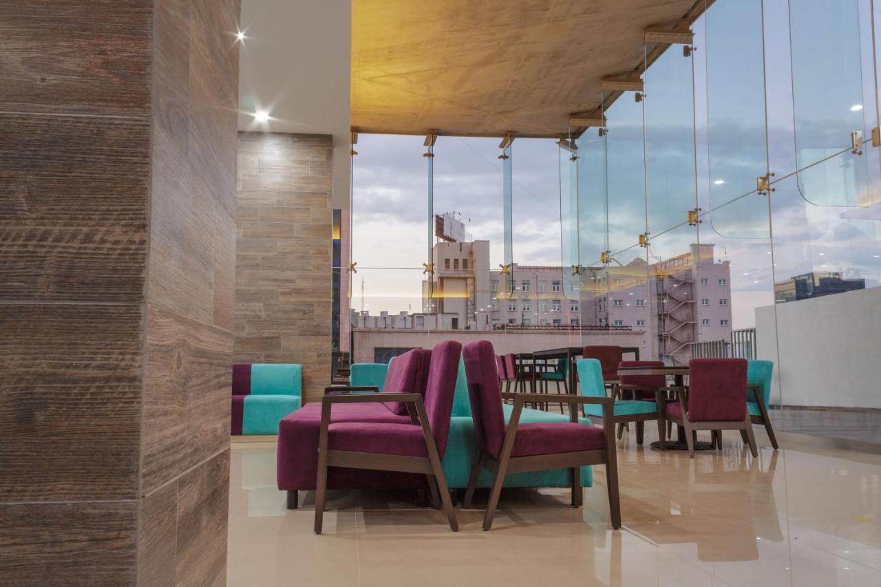 Hotel Kavia Monterrey Luaran gambar