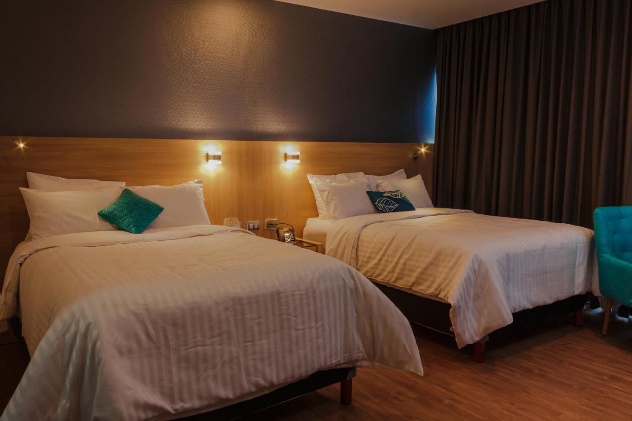 Hotel Kavia Monterrey Luaran gambar