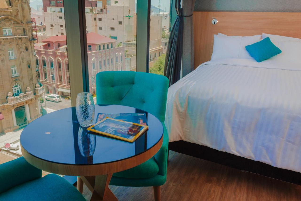 Hotel Kavia Monterrey Luaran gambar