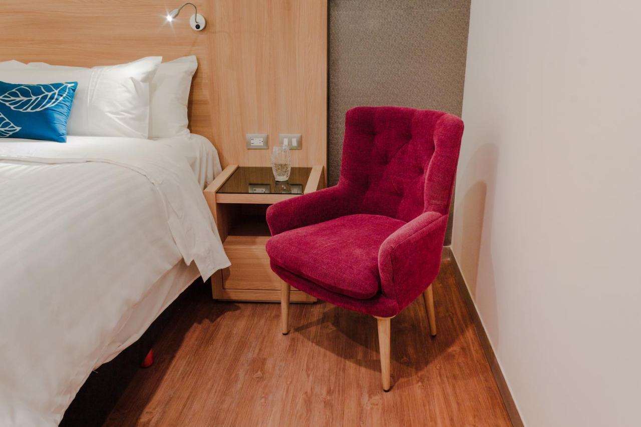 Hotel Kavia Monterrey Luaran gambar