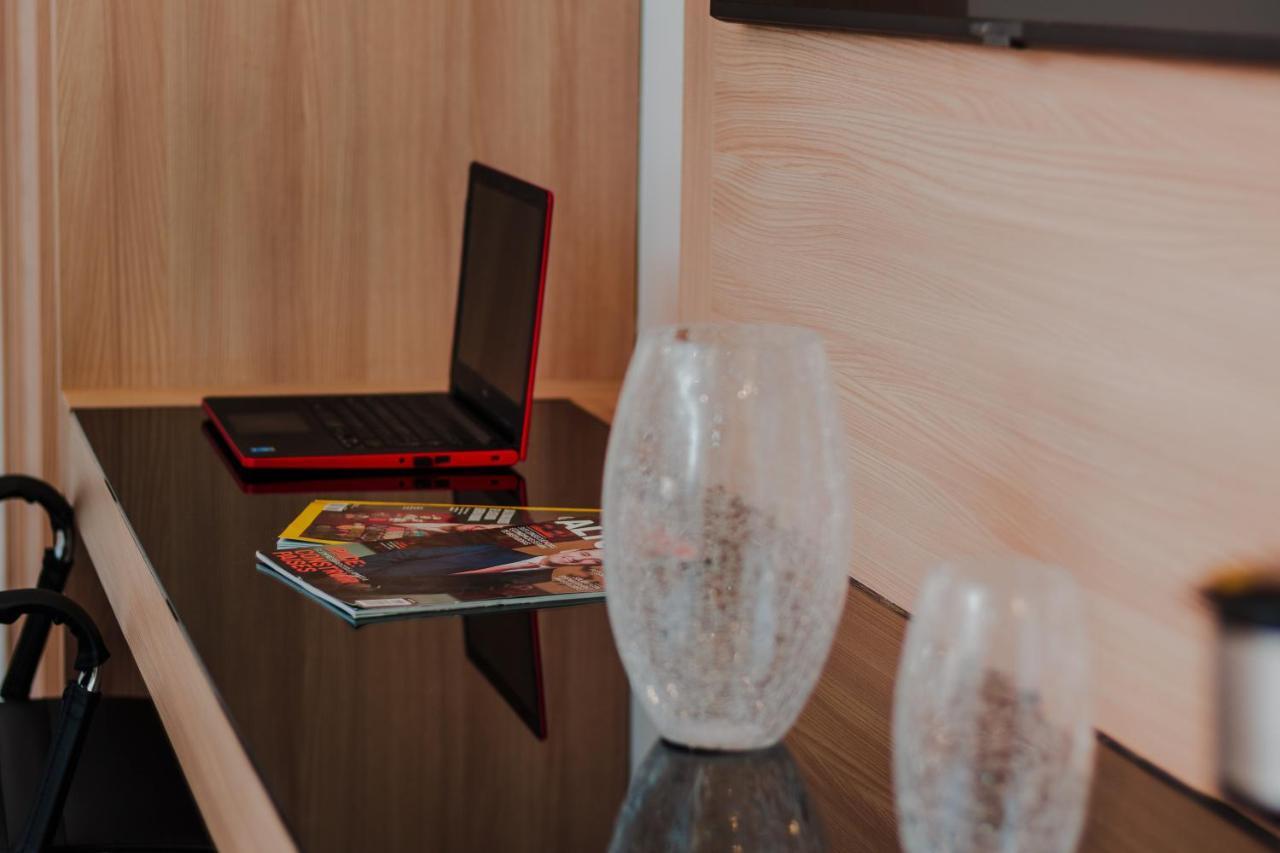 Hotel Kavia Monterrey Luaran gambar