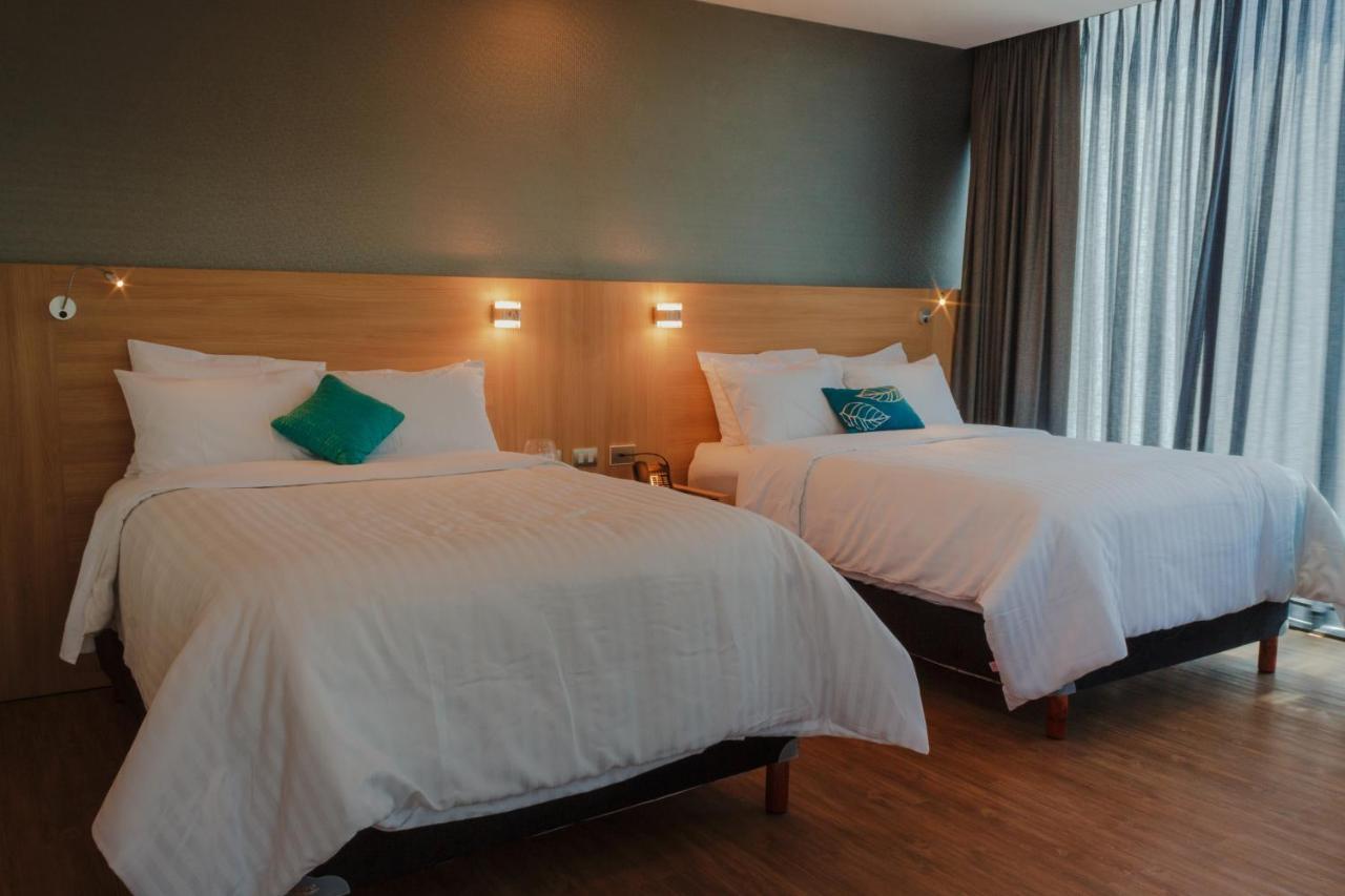 Hotel Kavia Monterrey Luaran gambar